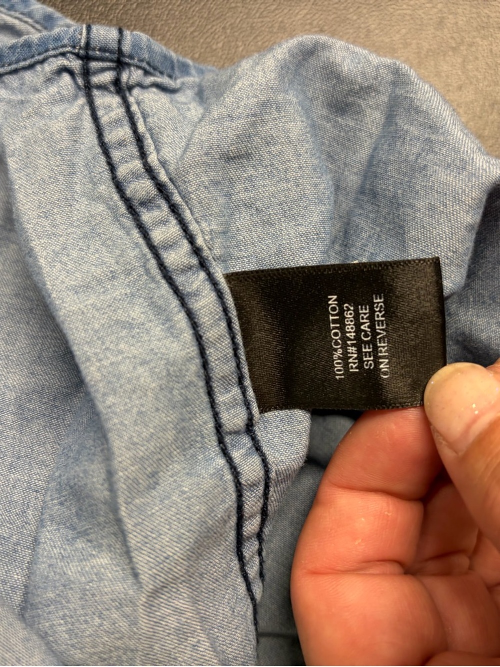 Torrid Light Wash Denim Button Down Shirt Chambray 3X - Picture 5 of 5